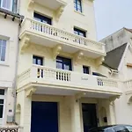 Apartment Hypercentre Pour Paisibles Sans Voiture !